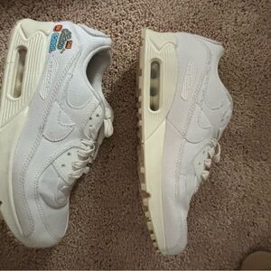 Nike air maxes canvas